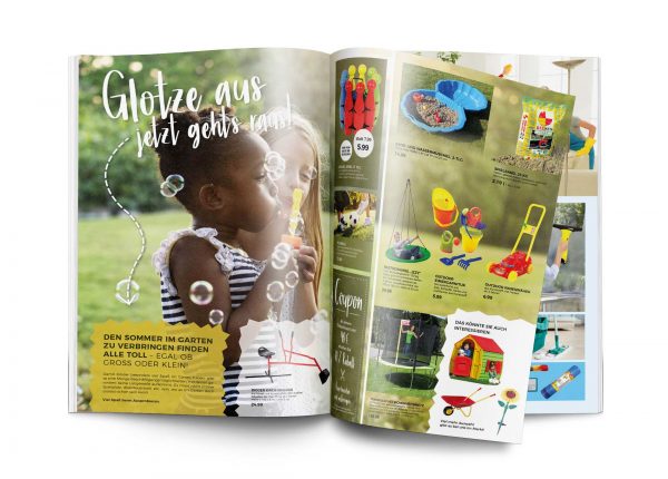 Mockup_MW_201906_010074_Kinder – spielen im Garten